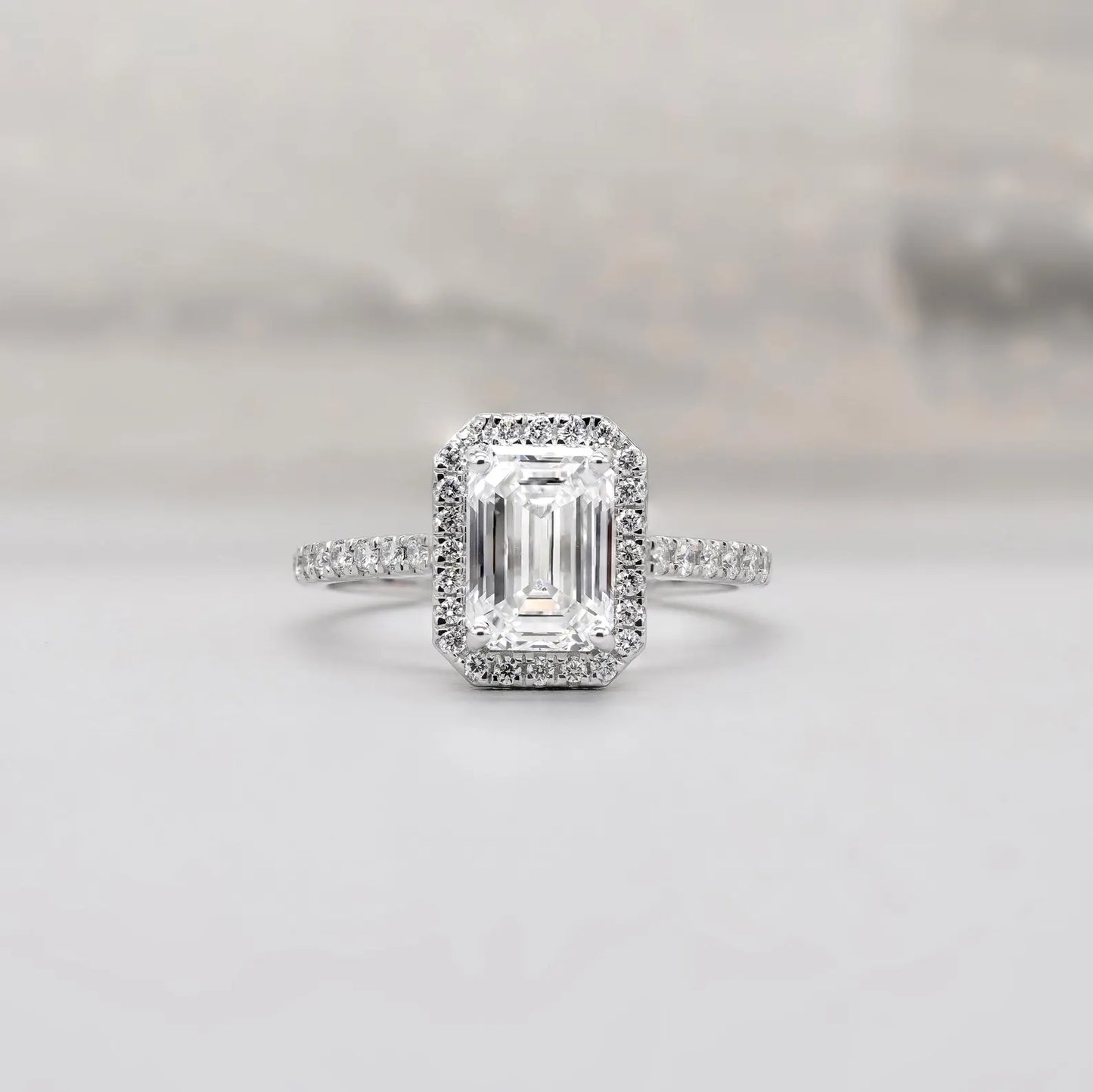 Needs desc work - Emerald 2.52tcw Lab Grown Diamond Halo Engagement Ring