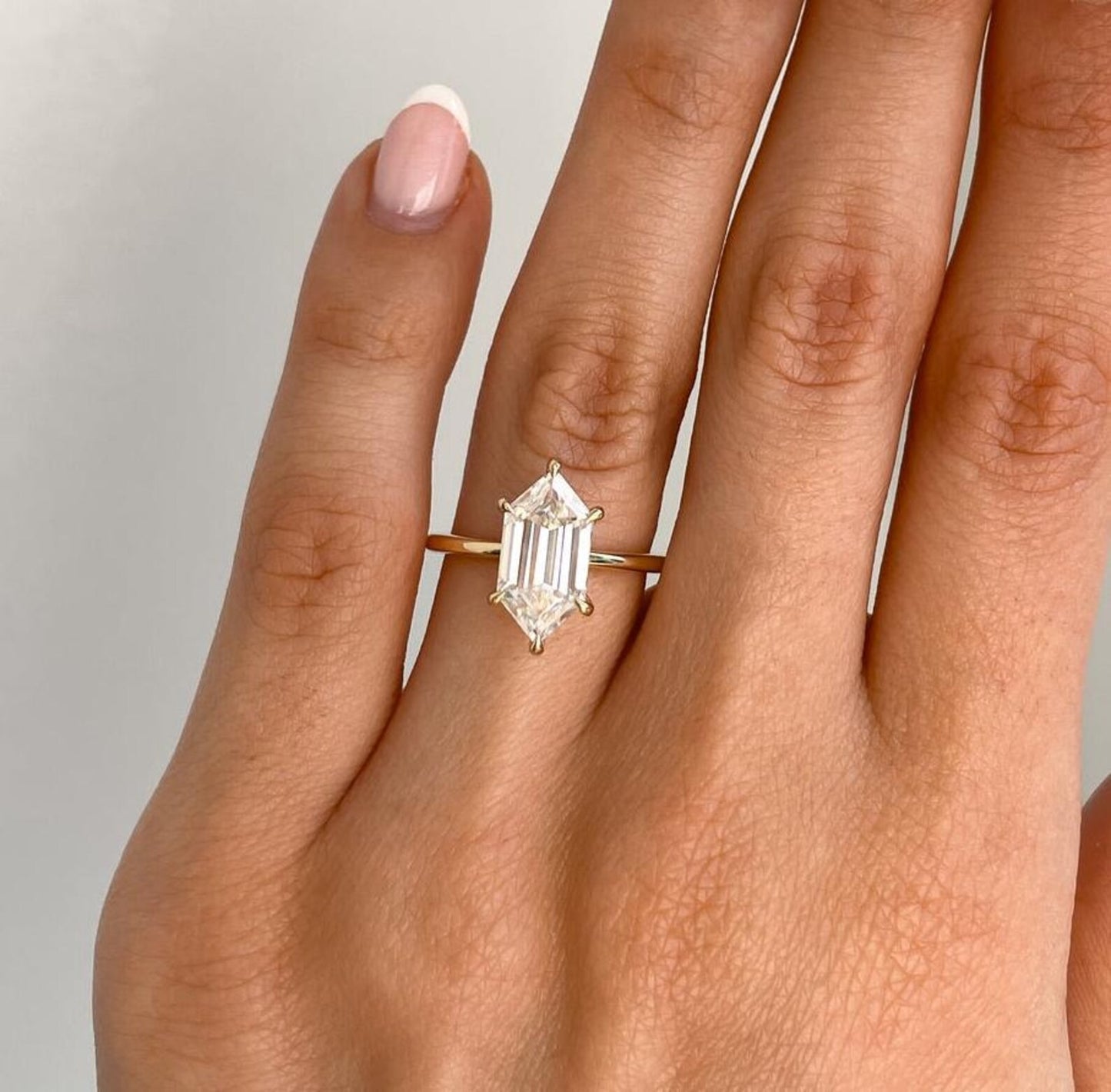 Hexagonal Hidden Halo 2.60ctw Diamond Engagement Ring